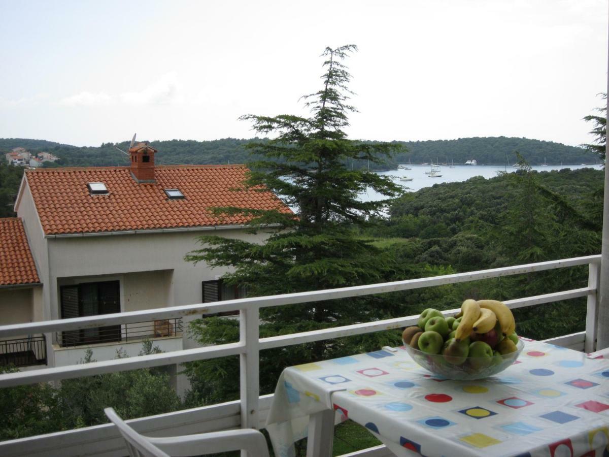Apartments Katarina Vinkuran Luaran gambar